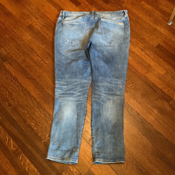 White House Black Market Blue Jeans - Picture 2 of 10